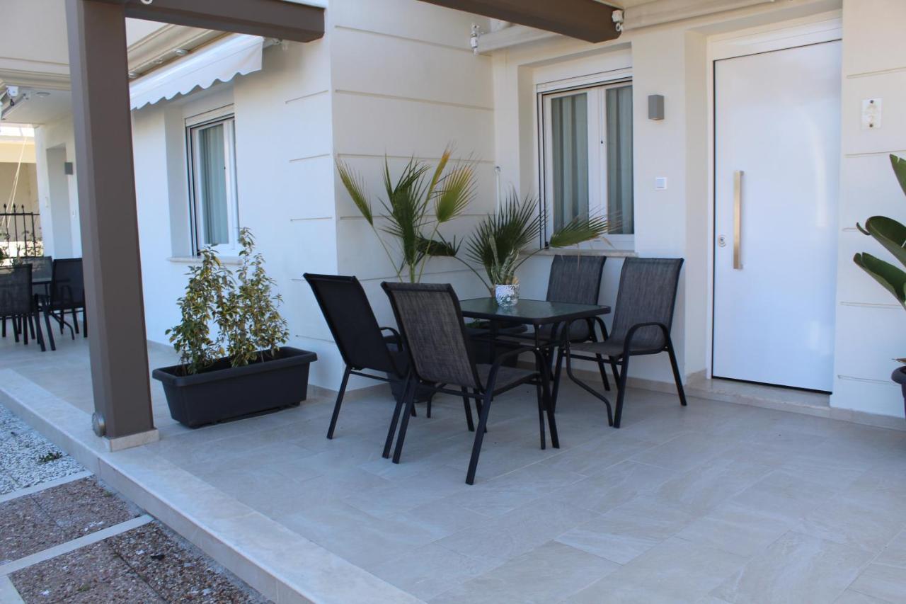 Saan Luxury Living Apartment Nea Kallikrateia Ngoại thất bức ảnh